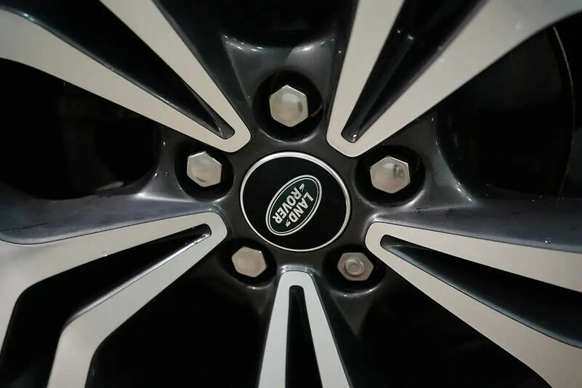 2021-land-rover-range-rover-evoque-20-d200-r-dynamic-hse-big-16