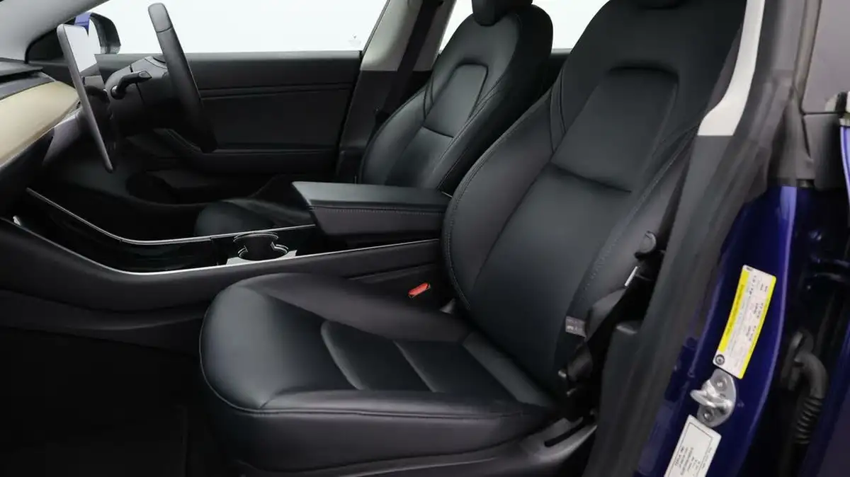 2020-tesla-model-3-e-standard-plus-big-13