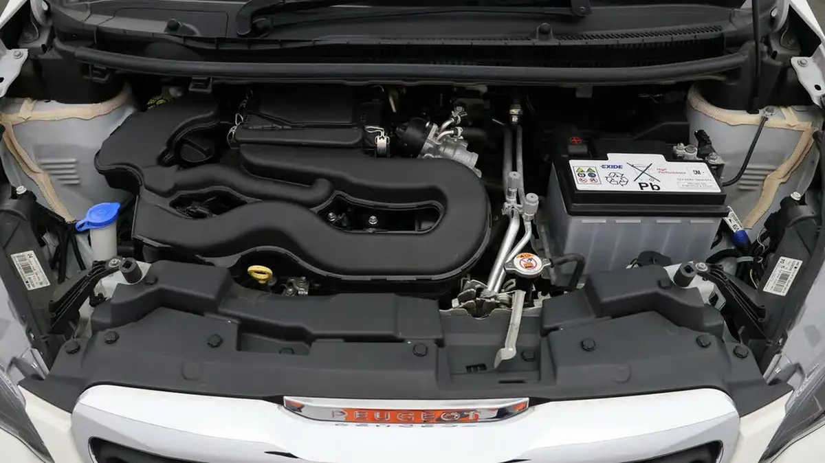 2021-peugeot-108-10-active-5d-big-22
