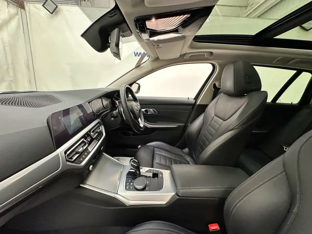2020-bmw-3-series-big-29