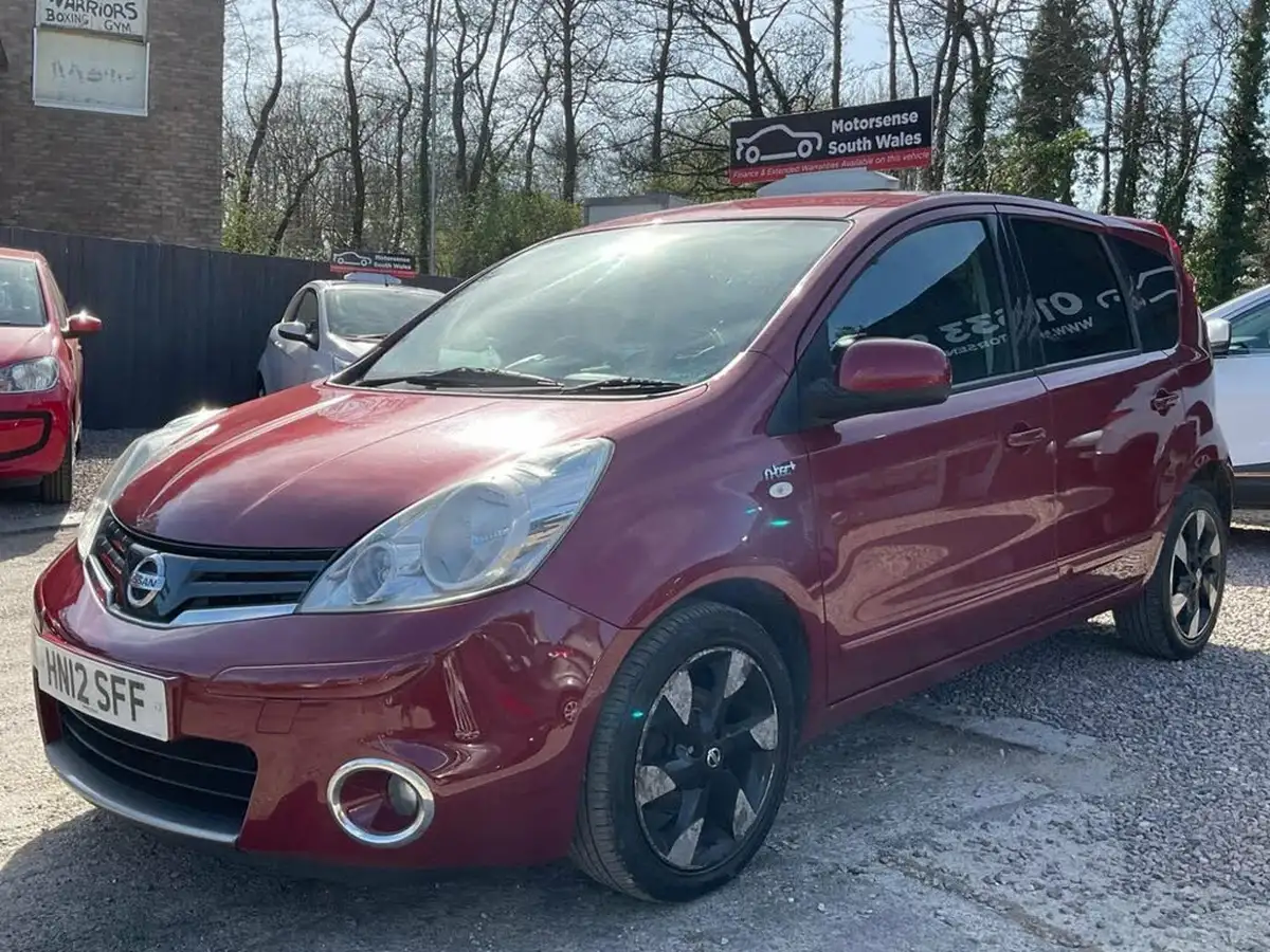 2012-nissan-note-15td-n-tec-big-0