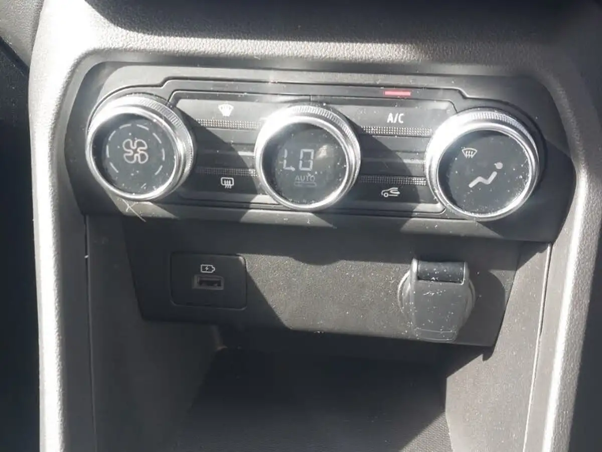 2023-dacia-jogger-10-tce-extreme-se-big-10