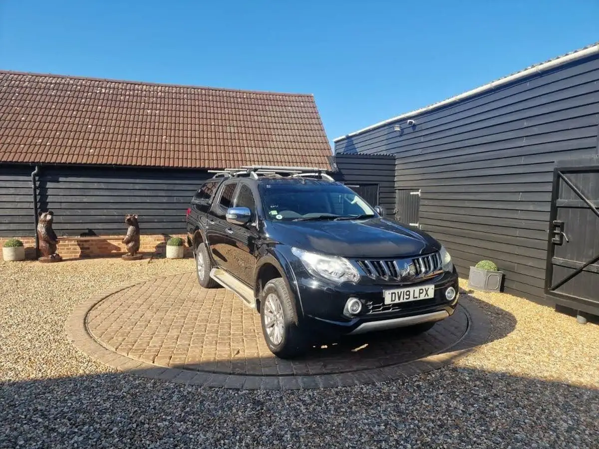 2019-mitsubishi-l200-24di-d-warrior-eu6b-auto-big-19