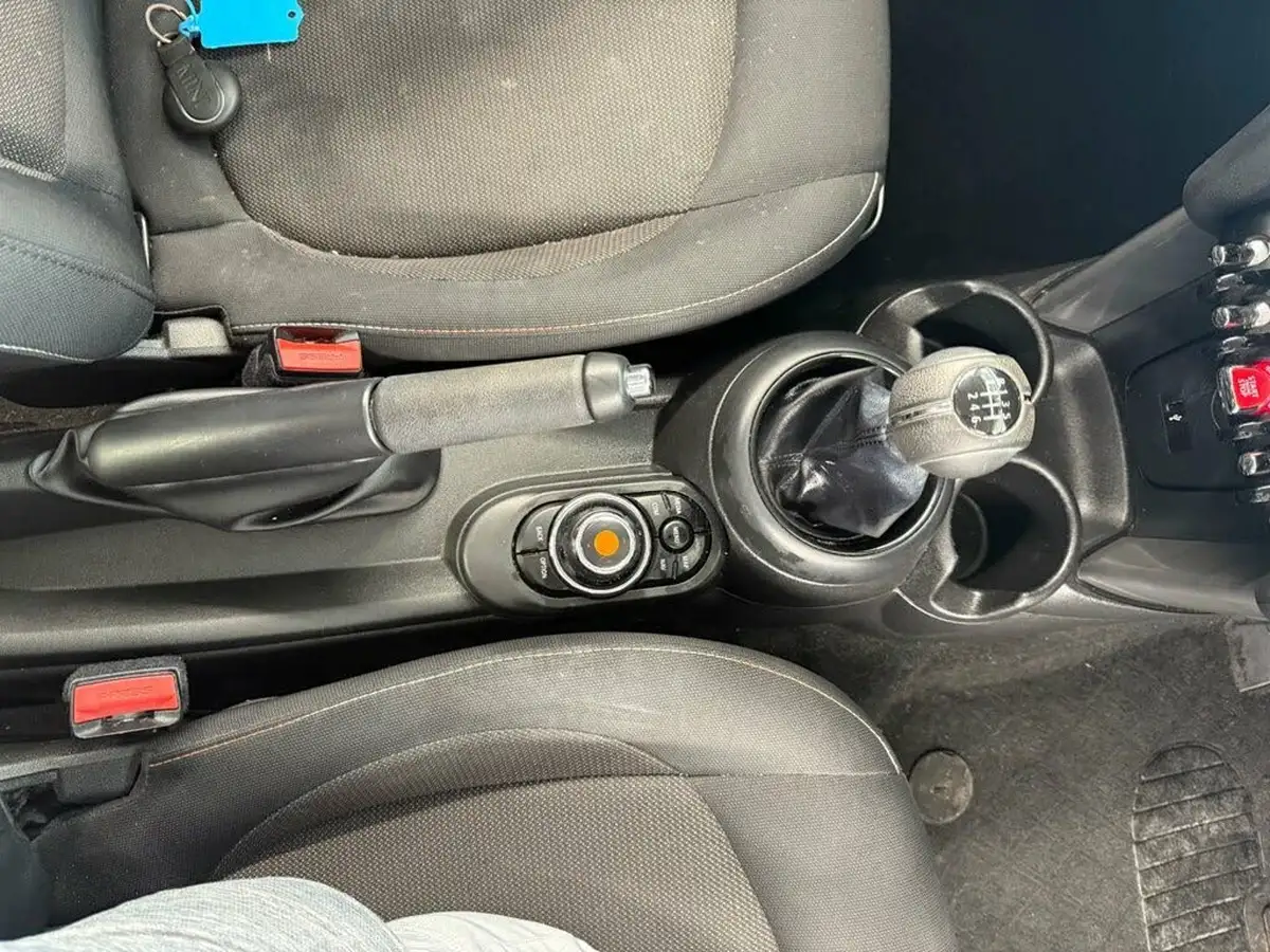 2018-mini-cooper-15td-cooper-d-series-ii-ss-hatchback-5d-big-27