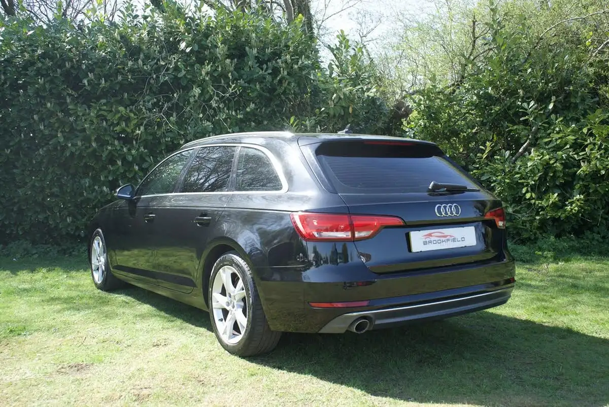 2016-audi-a4-avant-20tdi-ultra-sport-150ps-big-14