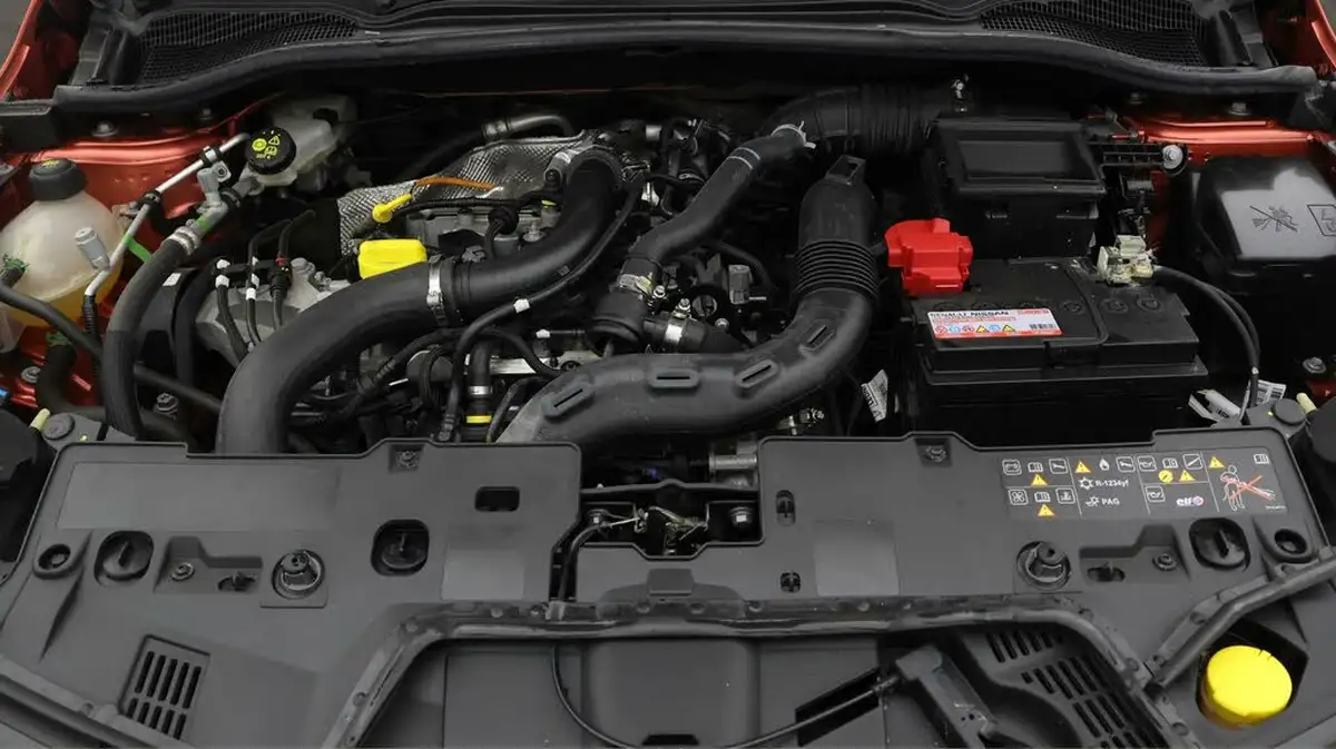 2019-renault-clio-09-tce-play-90ps-big-18