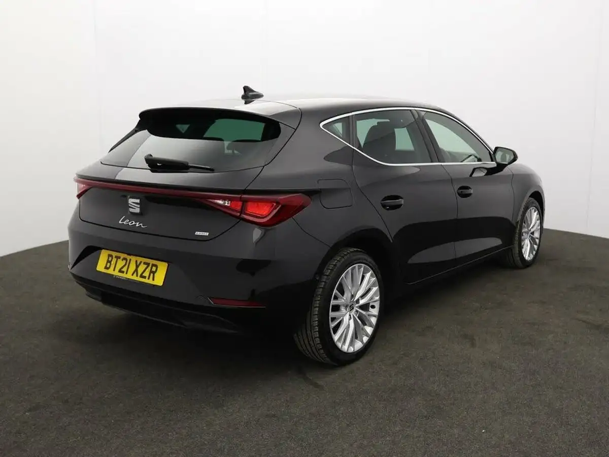 2021-seat-leon-14-e-hybrid-xcellence-hatchback-big-6