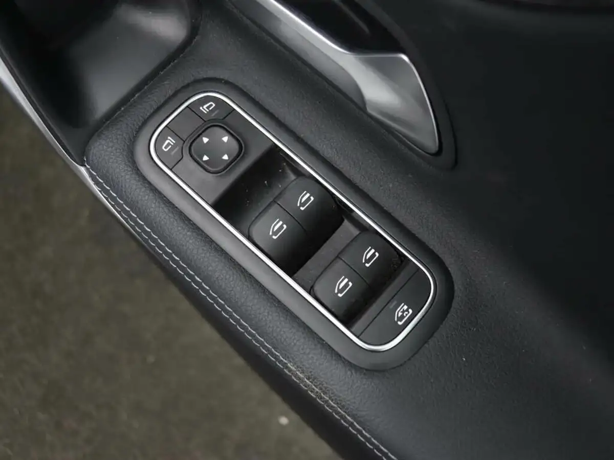 2021-mercedes-benz-a-class-13-a180-sport-hatchback-5d-7g-dct-big-13