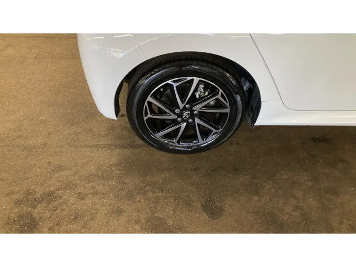 2022-toyota-yaris-15-vvt-i-design-big-59