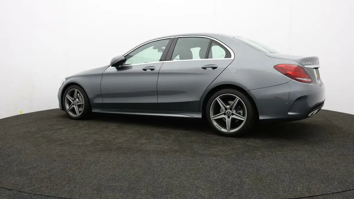 2018-mercedes-benz-c-class-21d-c220d-amg-line-ss-saloon-4d-9g-tronic-plus-big-65