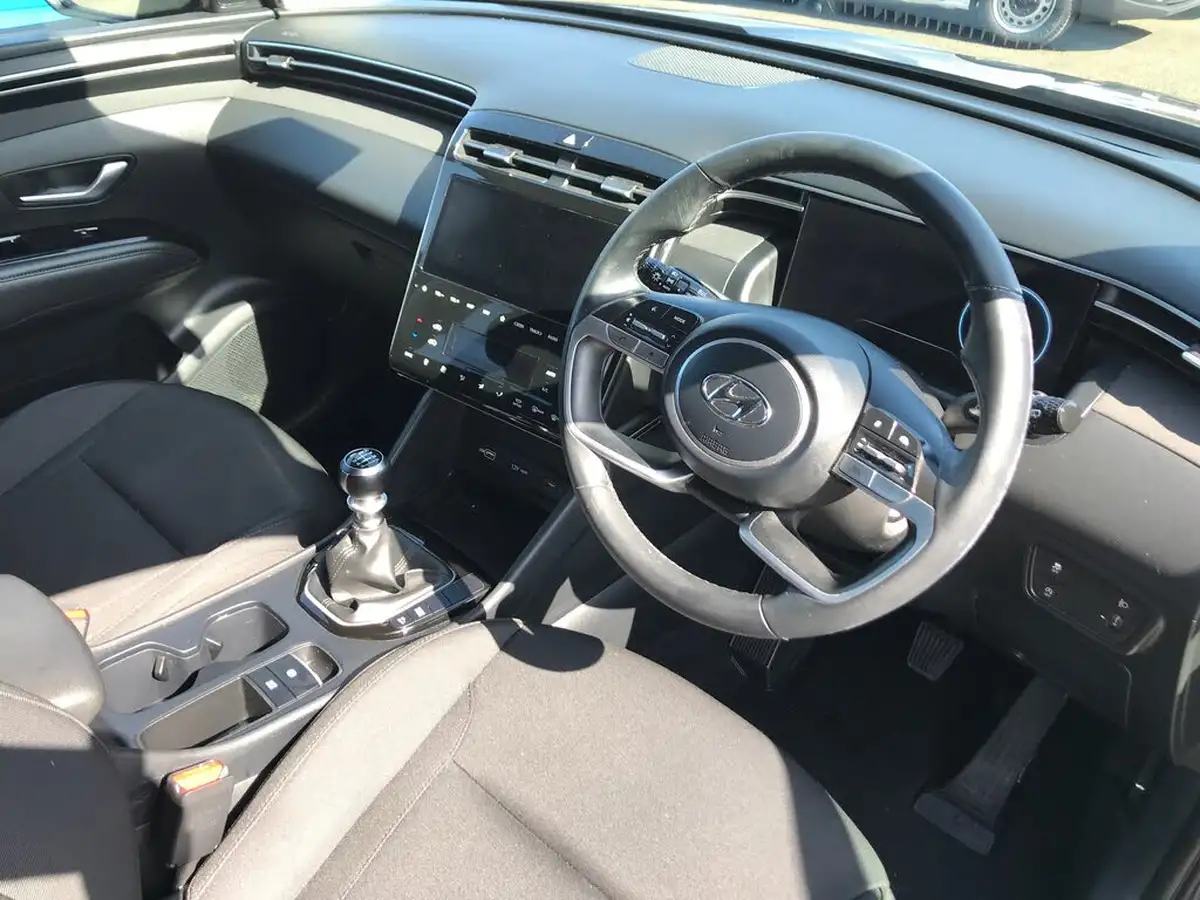 2022-hyundai-tucson-16-t-gdi-se-connect-150ps-big-2