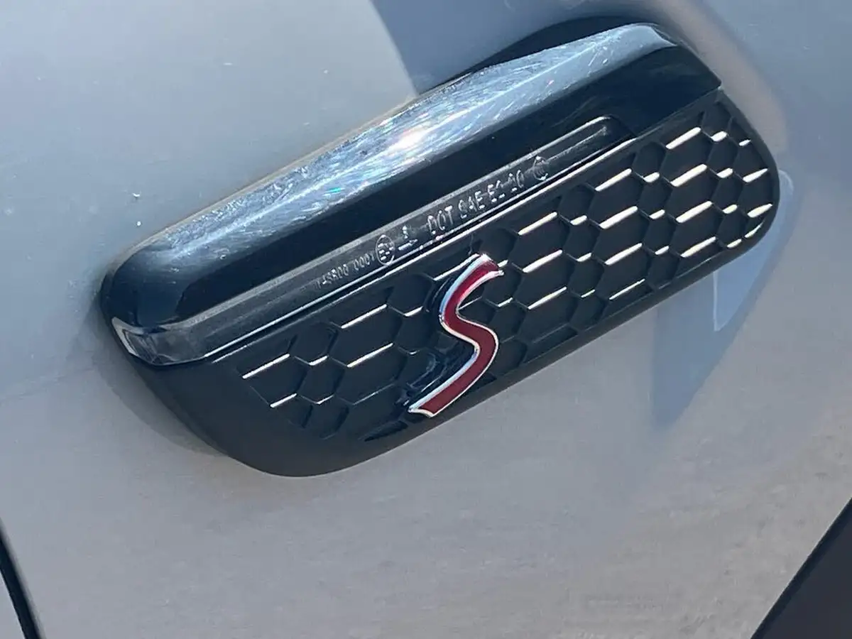 2021-mini-cooper-20-cooper-s-sport-hatchback-5d-big-25