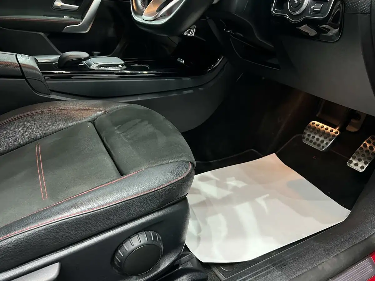2020-mercedes-benz-a-class-13-a250e-amg-line-saloon-4d-big-22