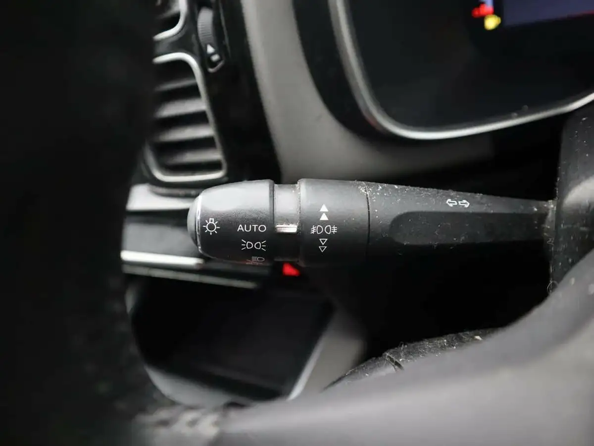 2021-citroen-c5-aircross-12-puretech-shine-big-21
