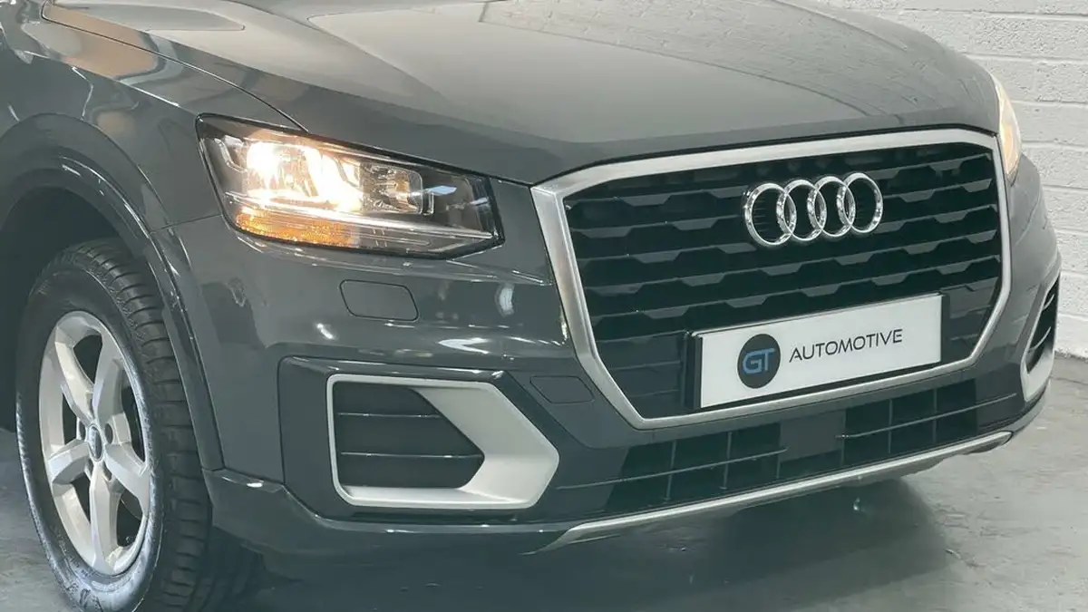 2020-audi-q2-16-30-tdi-technik-s-tronic-big-33