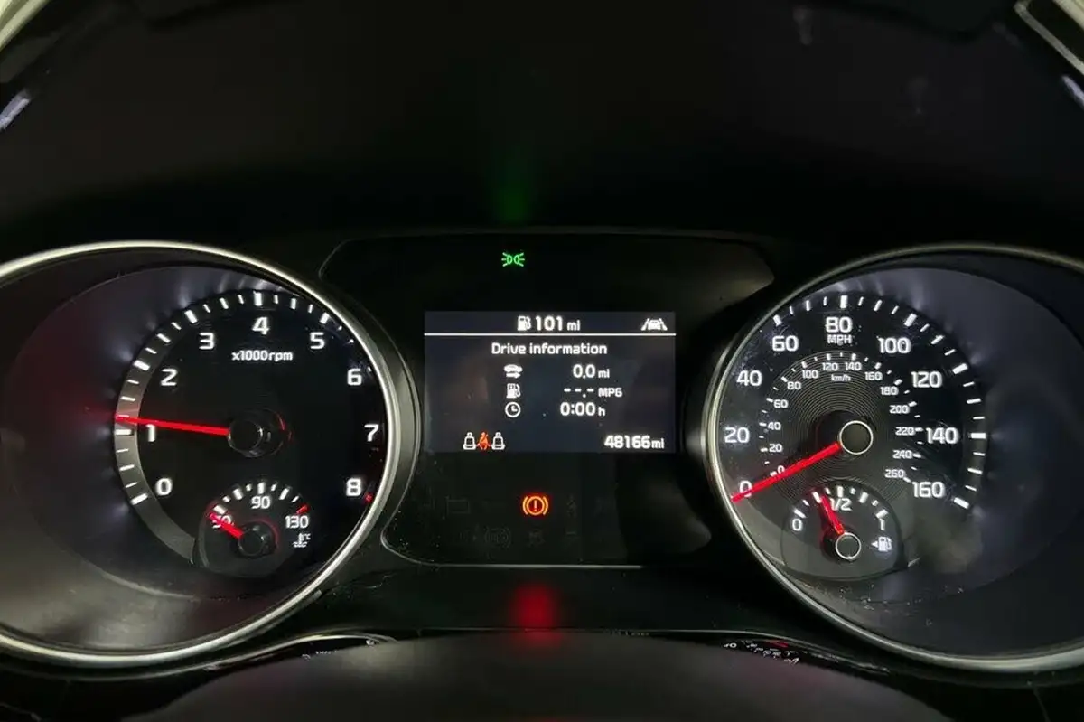 2021-kia-ceed-15-t-gdi-gt-line-big-11