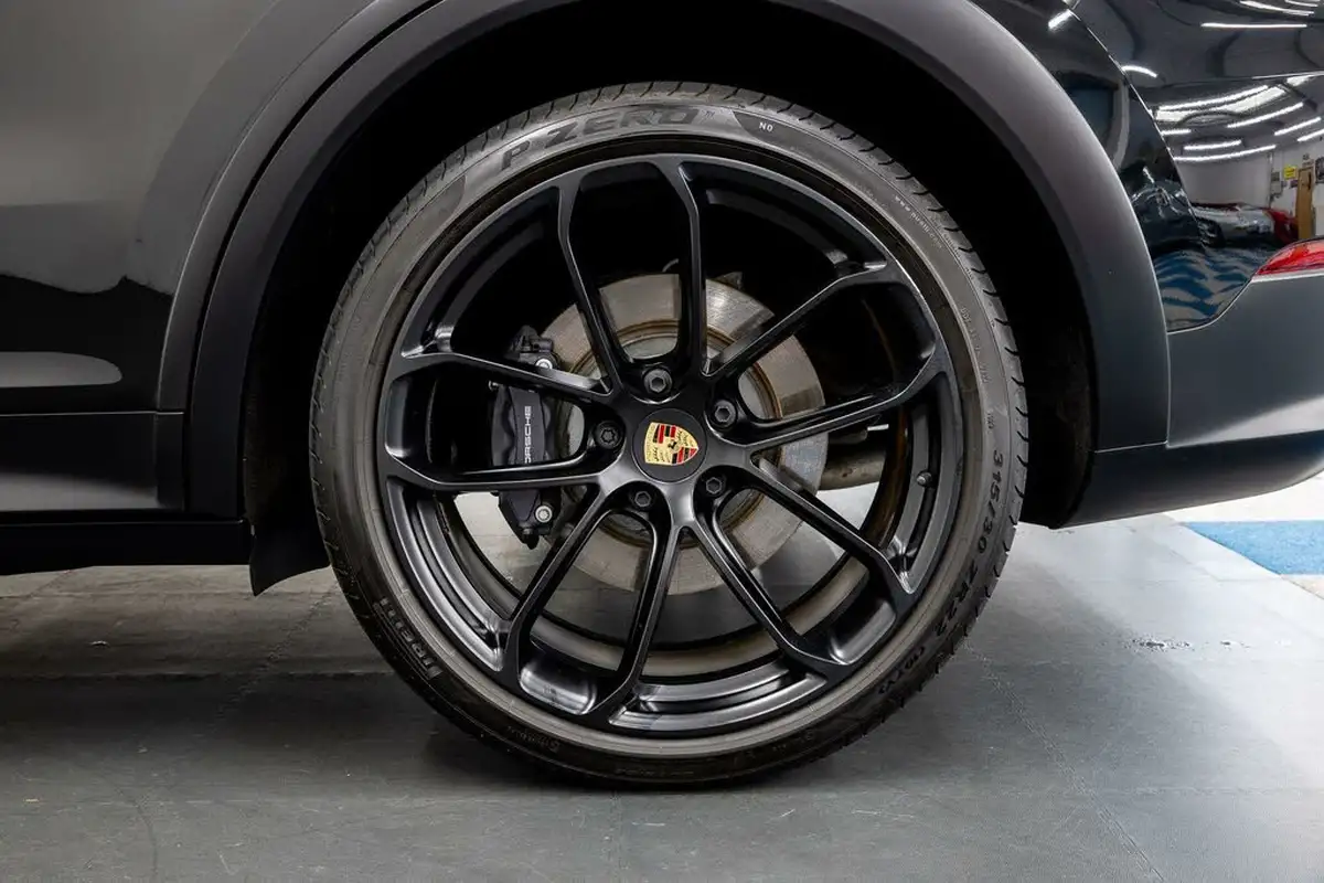 2023-porsche-cayenne-30-v6-e-hybrid-462ps-coupe-big-69