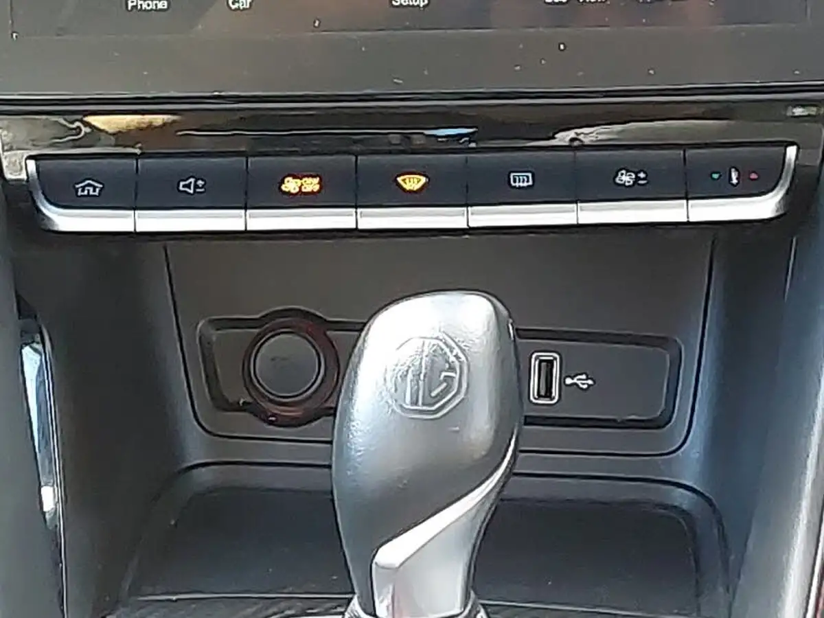 2024-mg-zs-suv-10t-gdi-exclusive-auto-big-10