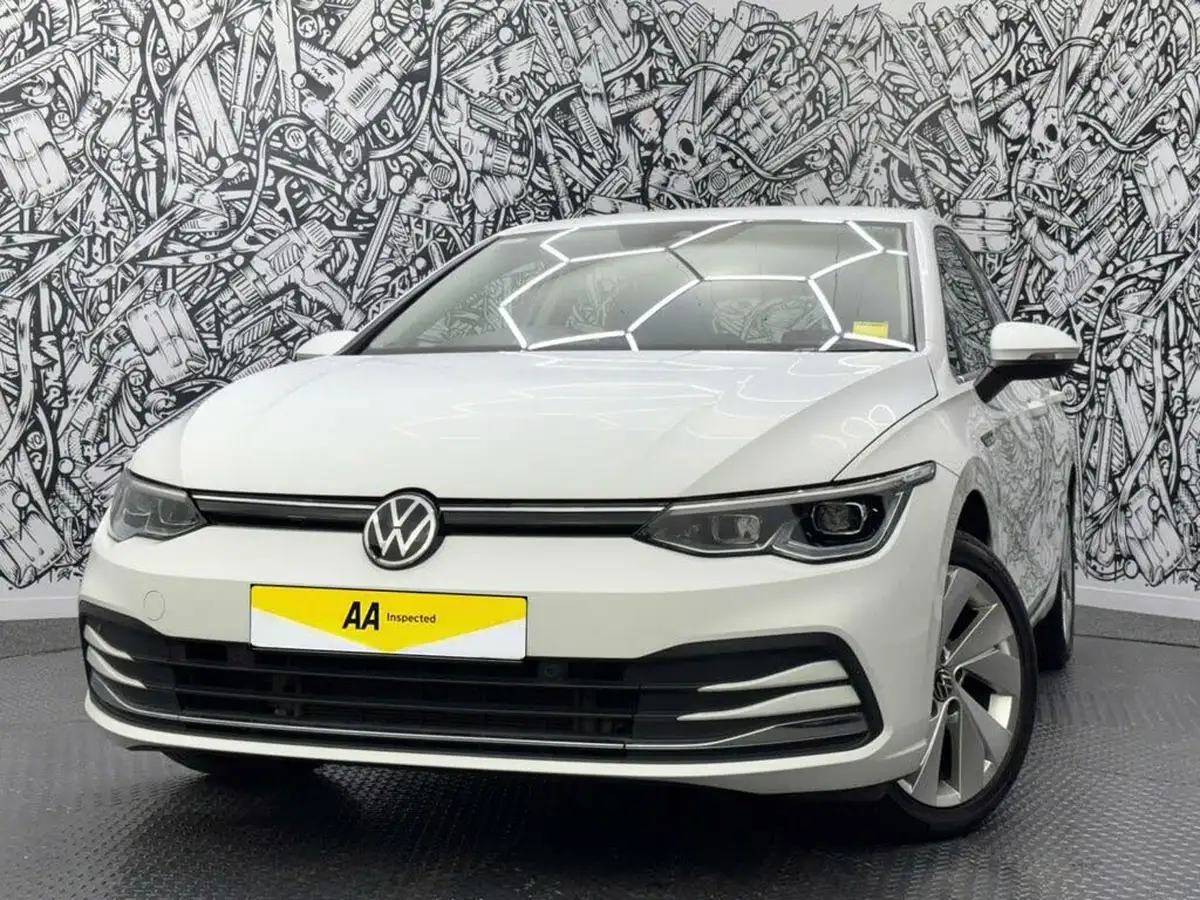 2020-volkswagen-golf-15-tsi-style-150ps-hatchback-big-3