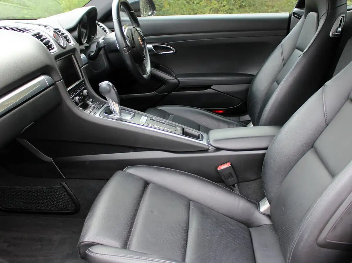 2015-porsche-cayman-s-34-pdk-big-10