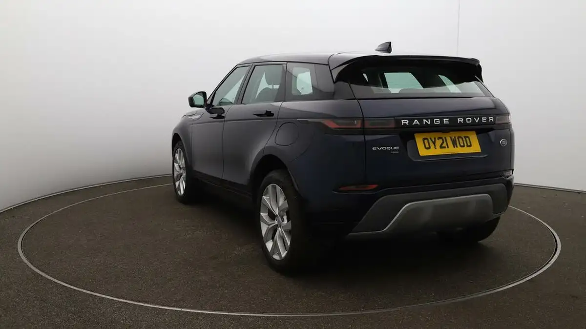 2021-land-rover-range-rover-evoque-15-p300e-se-big-52