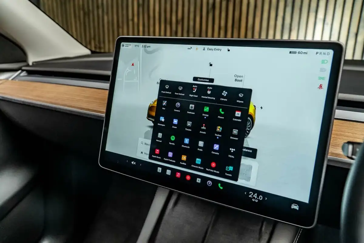 2023-tesla-model-y-e-performance-big-27
