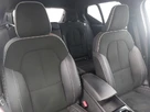 2022-volvo-xc40-15-t4-r-design-small-18
