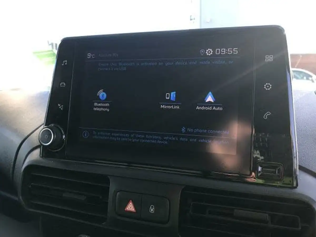 2021-peugeot-partner-15-bluehdi-1000-professional-100ps-eu6dt-panel-big-22
