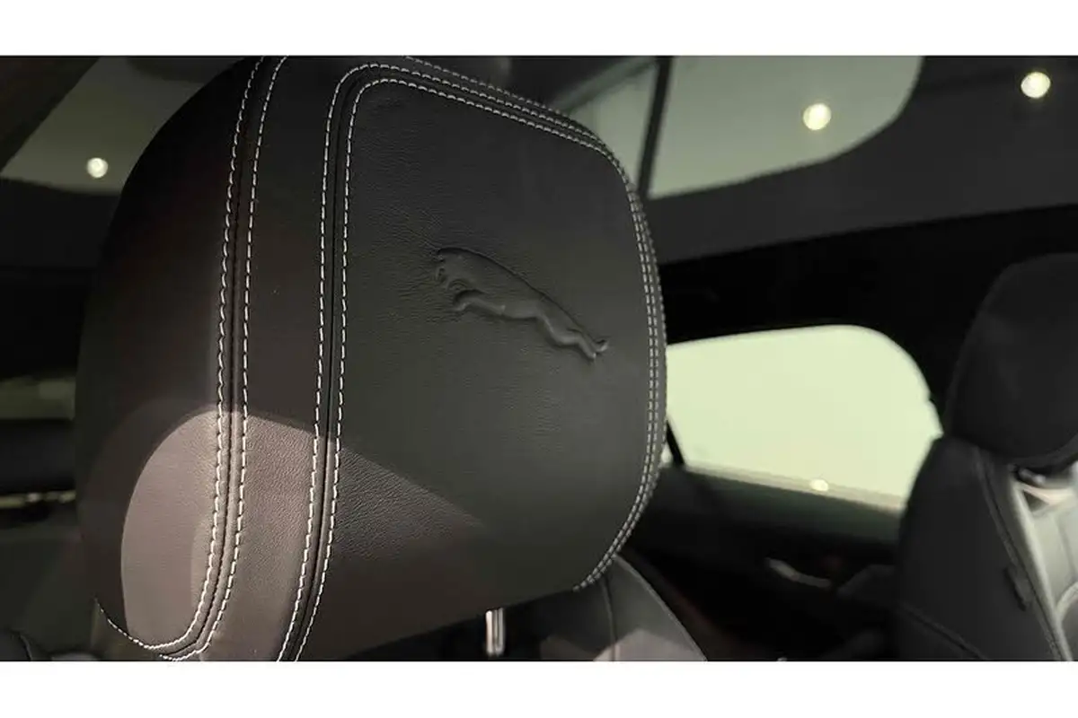 2024-jaguar-i-pace-ev400-r-dynamic-hse-black-big-24