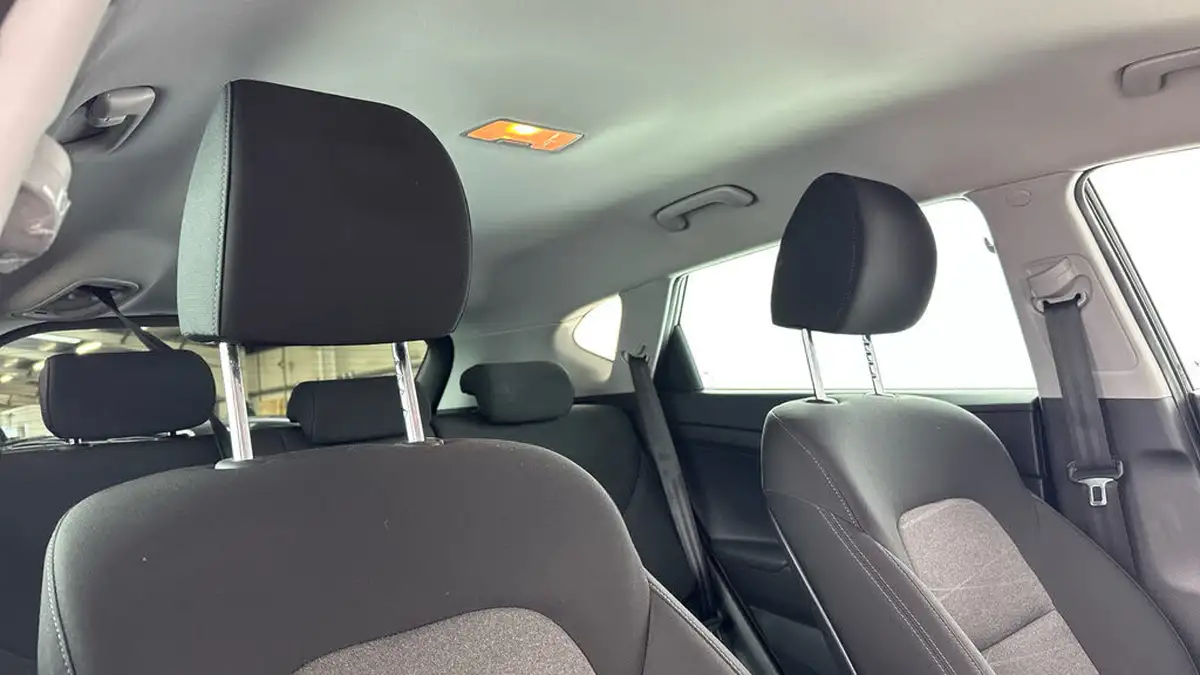 2018-hyundai-tucson-16-gdi-se-nav-big-24