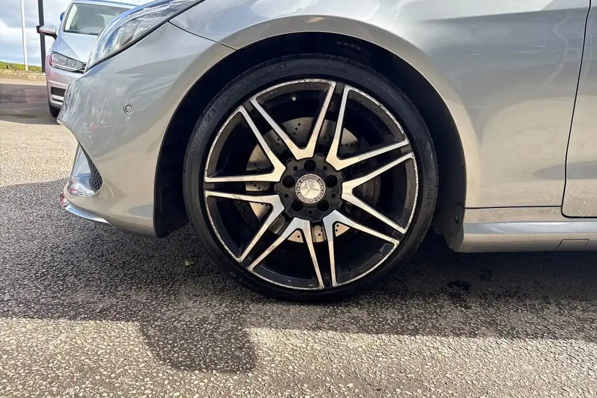 2016-mercedes-benz-e-class-35-e400-amg-line-edition-cabriolet-big-12