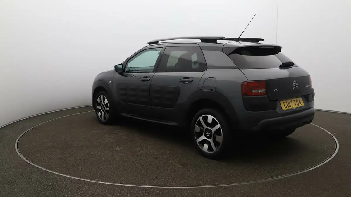2017-citroen-c4-cactus-16bluehdi-flair-ss-etg6-big-56