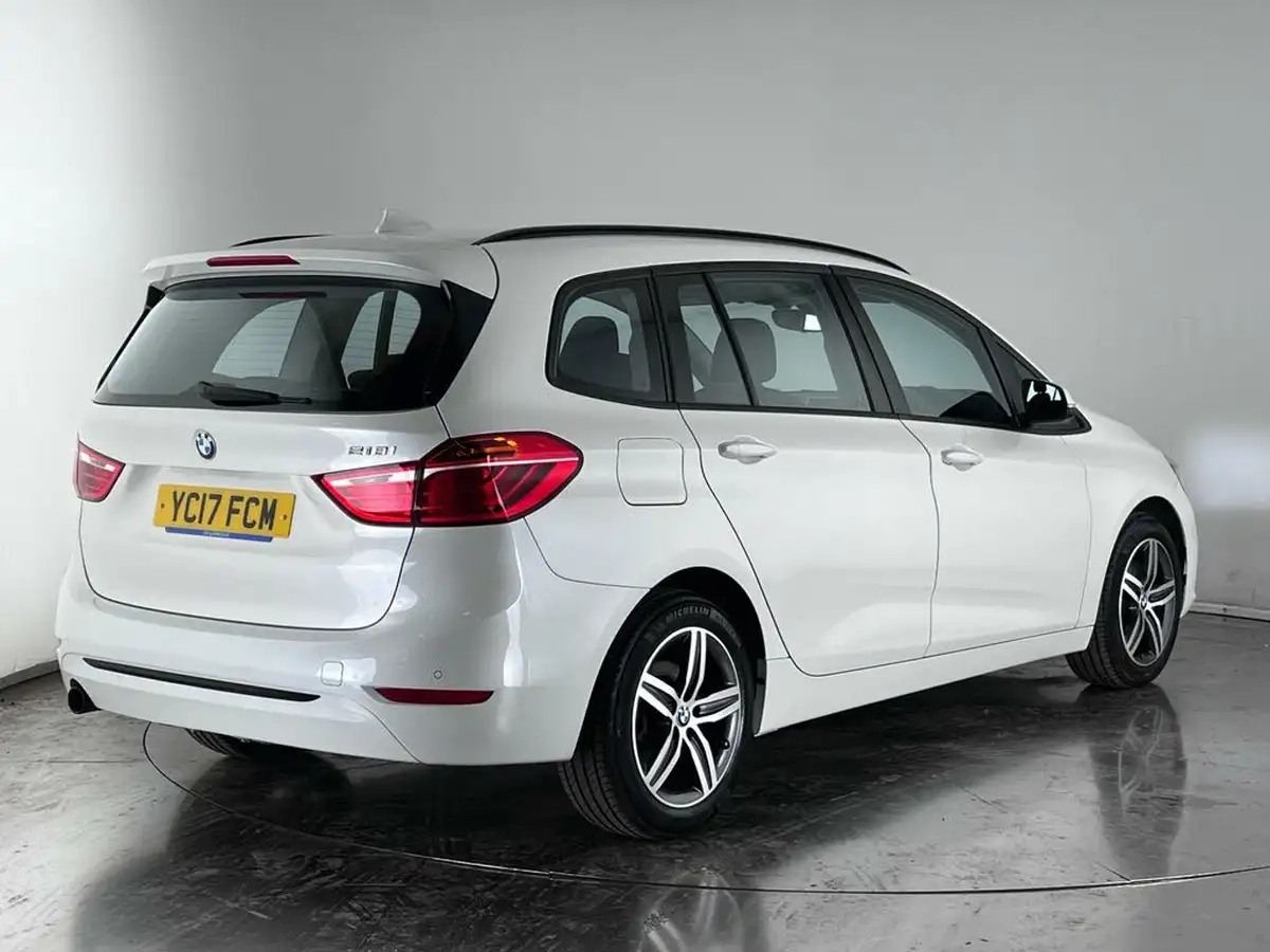 2016-bmw-2-series-15-218i-sport-gran-tourer-5d-auto-big-3