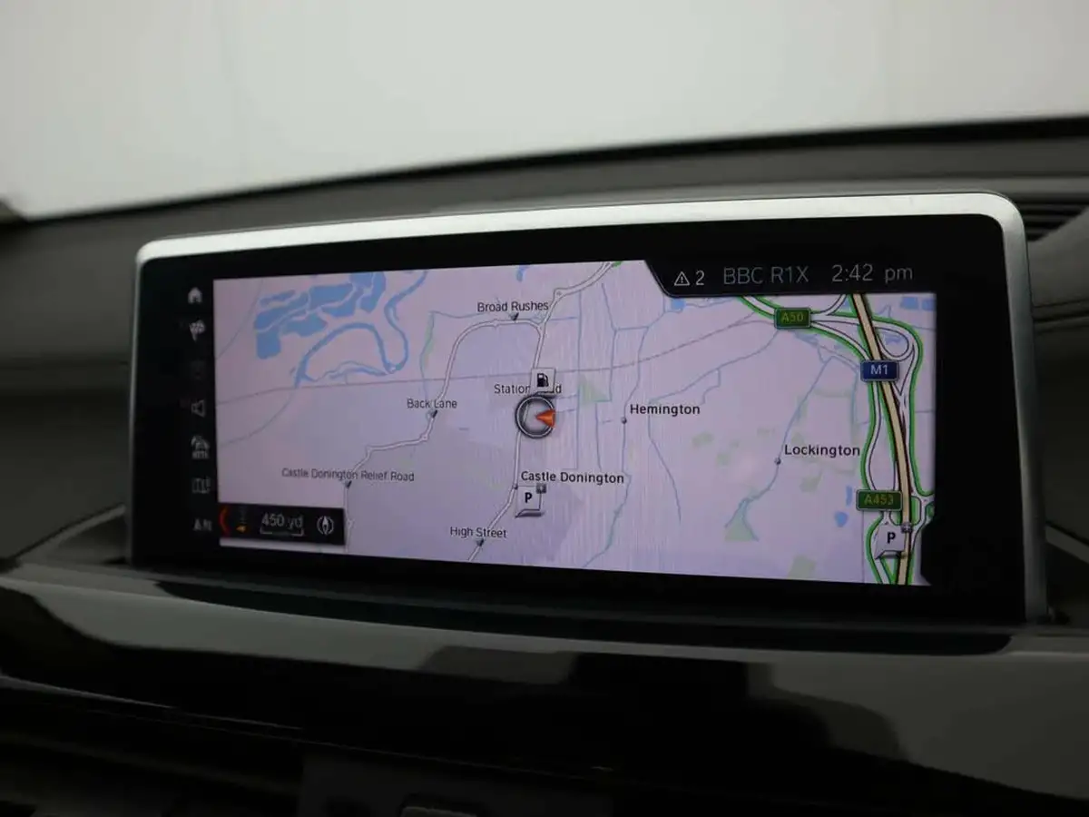 2021-bmw-x1-15-sdrive18i-sport-big-15