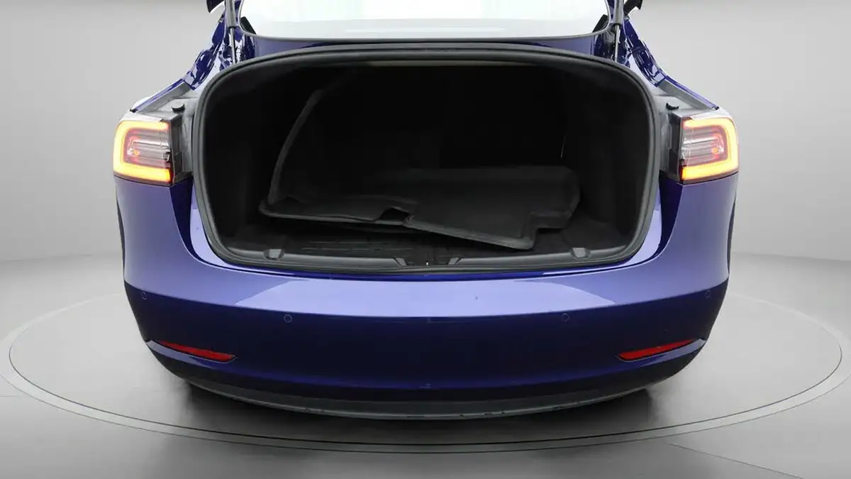 2020-tesla-model-3-e-standard-plus-big-16