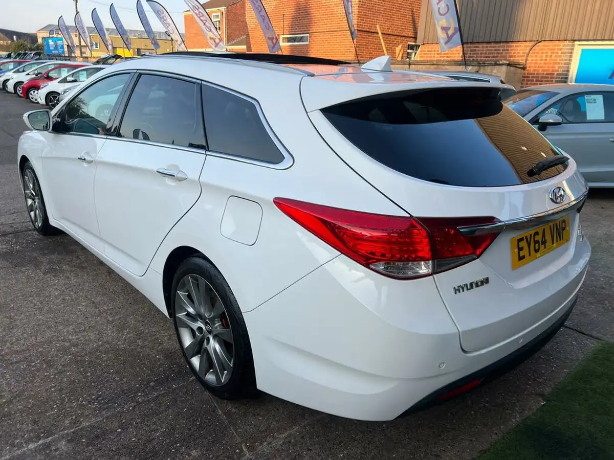 2015-hyundai-i40-17td-premium-estate-5d-auto-big-59