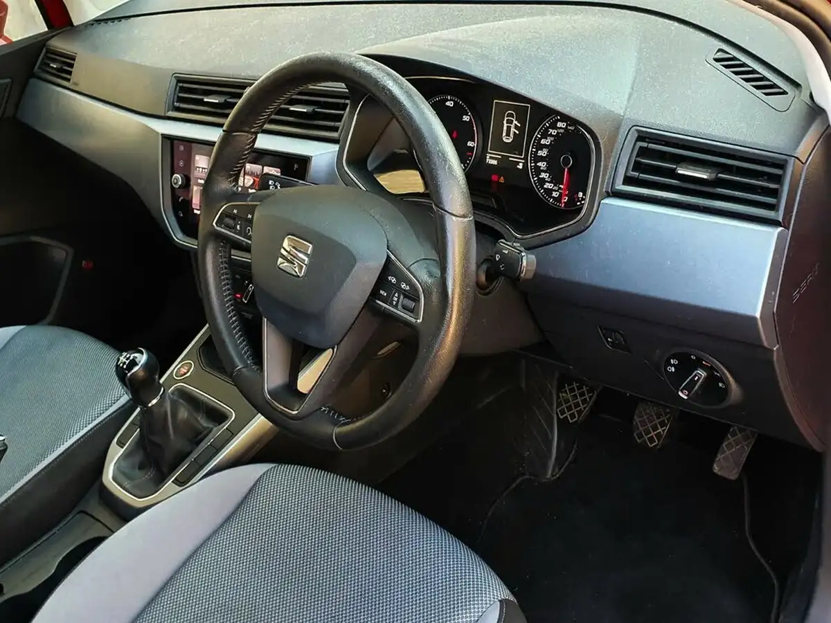2018-seat-arona-16tdi-se-technology-lux-big-11
