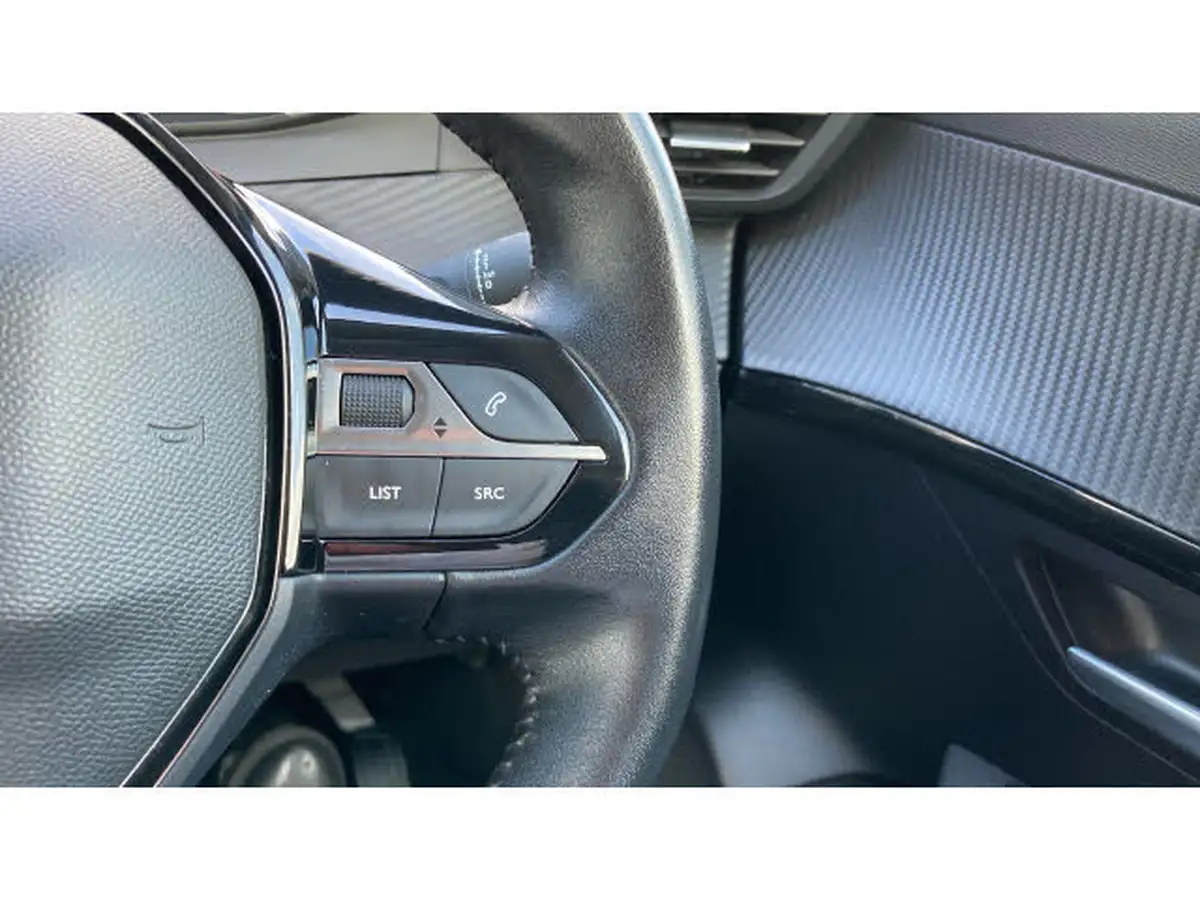 2020-peugeot-208-12-puretech-active-100bhp-big-24