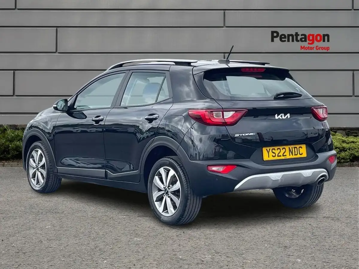 2022-kia-stonic-10-t-gdi-2-big-1