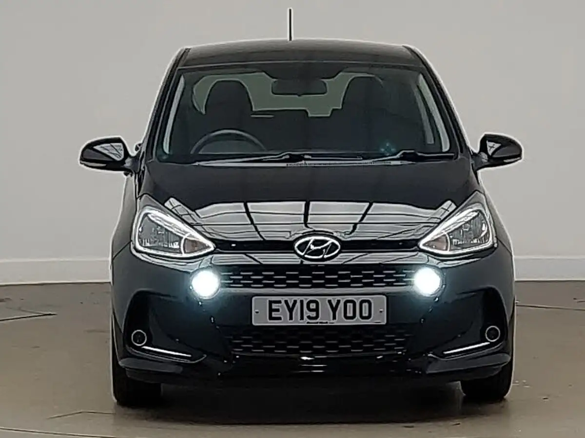 2019-hyundai-i10-10-premium-67ps-big-11