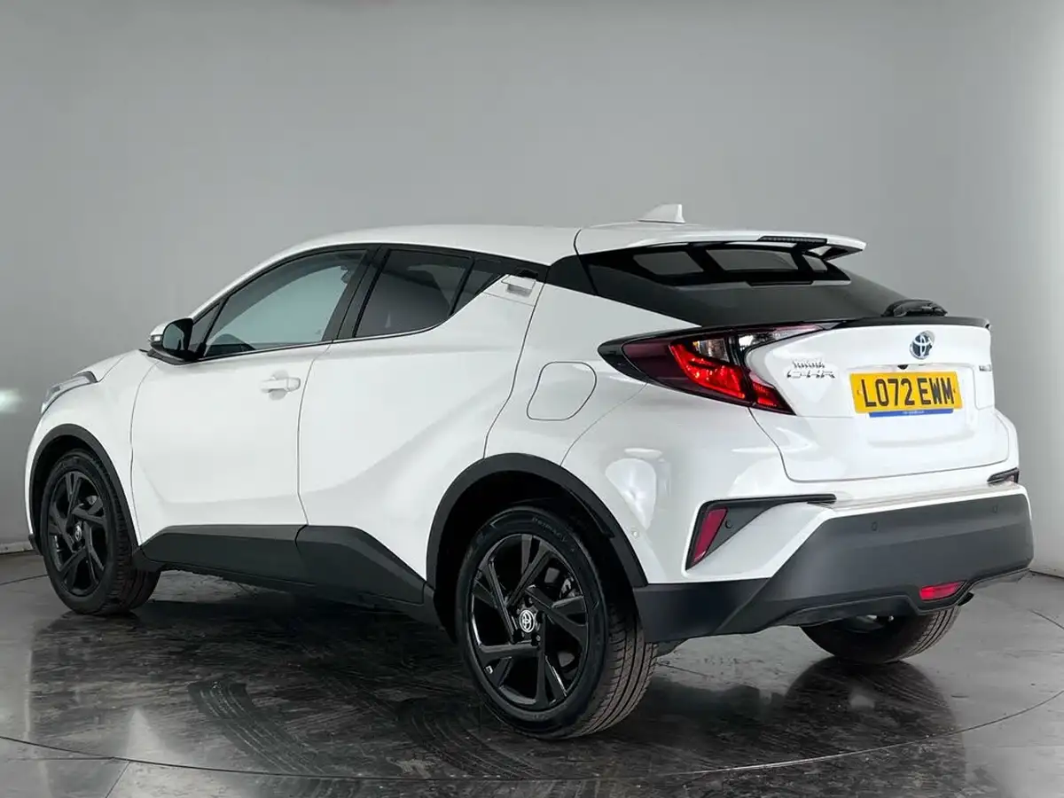 2023-toyota-c-hr-18-vvt-i-design-120bhp-big-2