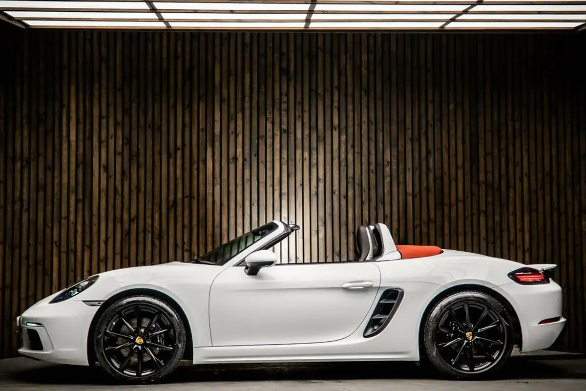 2020-porsche-boxster-718-20-boxster-pdk-big-6