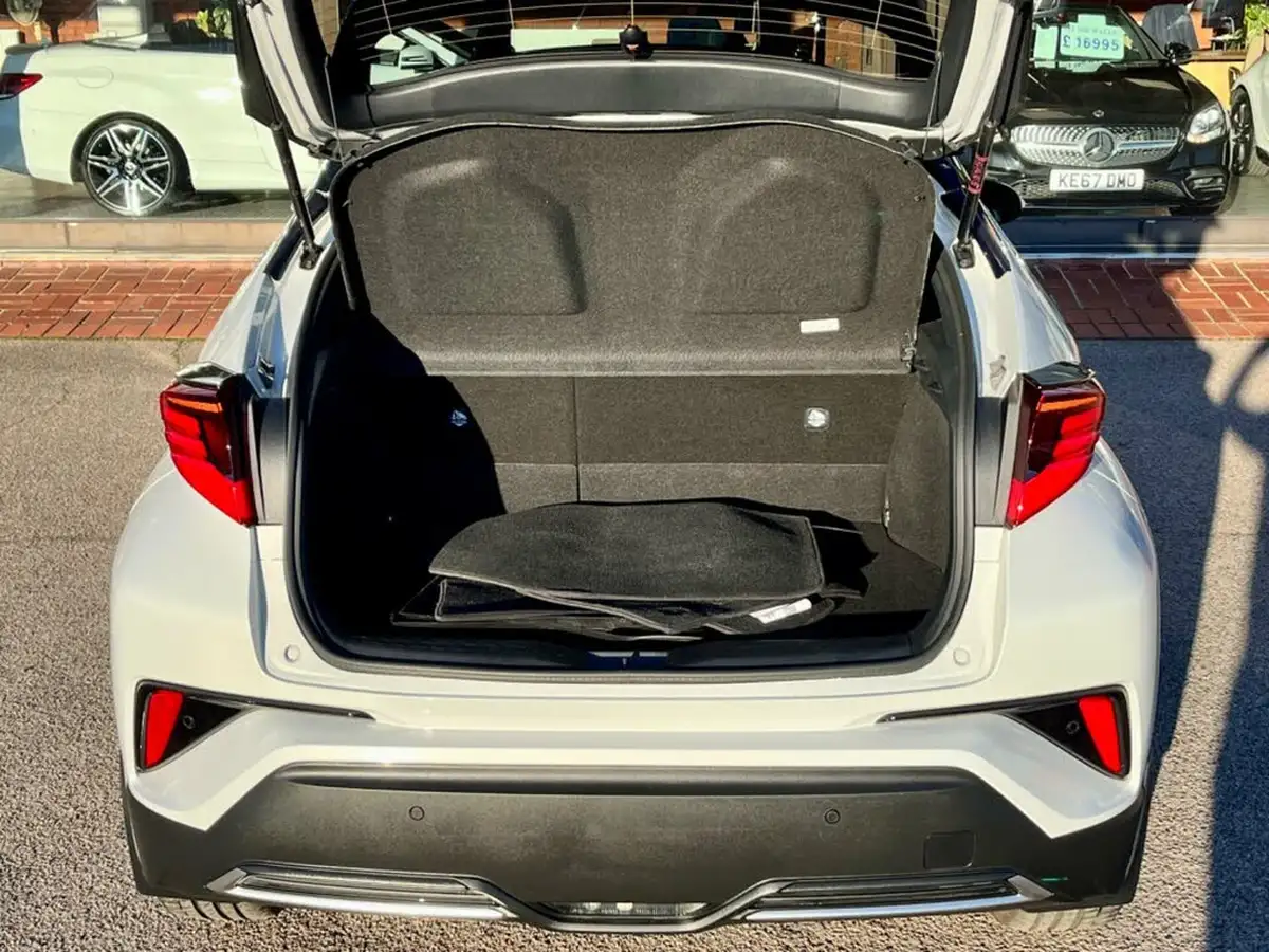 2022-toyota-c-hr-20-vvt-i-gr-sport-big-61