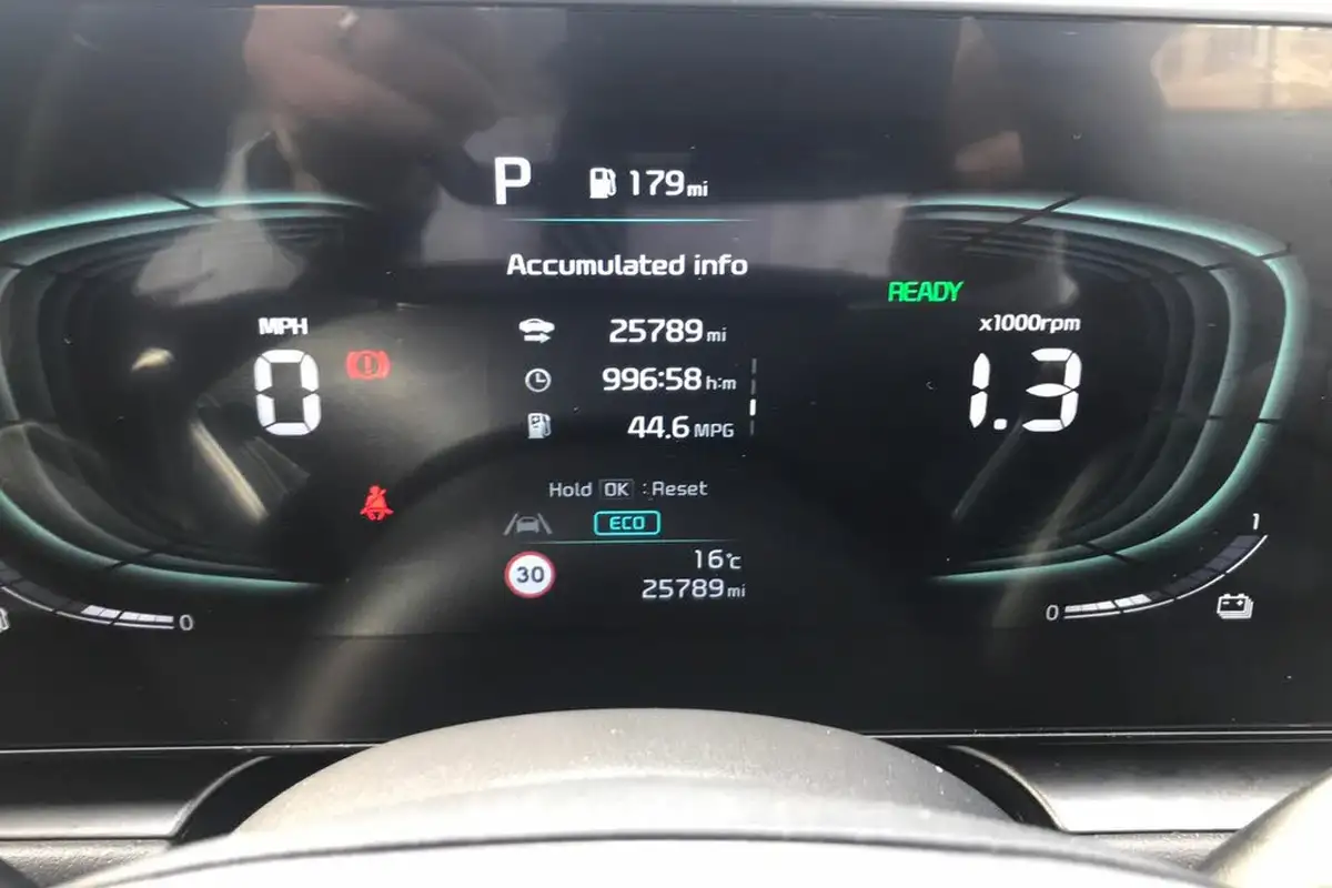 2022-kia-niro-16-gdi-139bhp-hev-132kwh-big-23