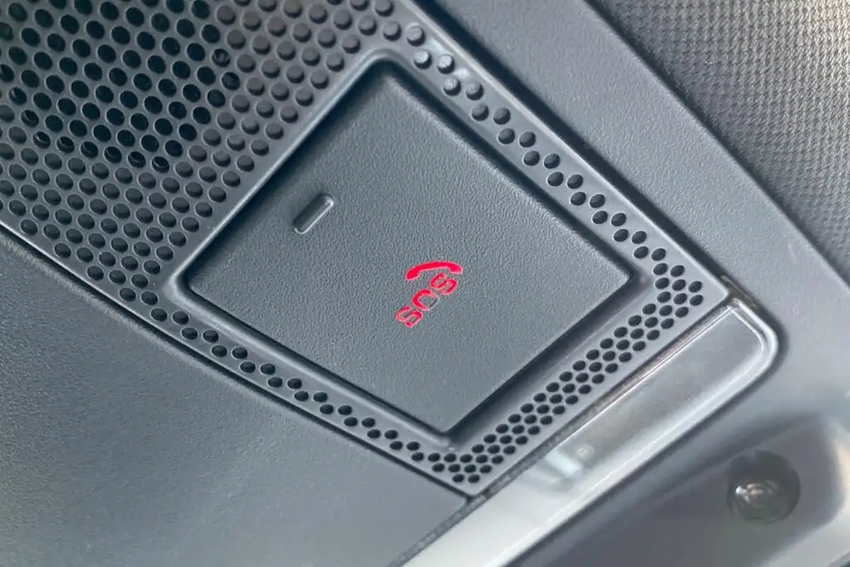 2019-jaguar-e-pace-20-i4d-r-dynamic-se-150ps-awd-auto-big-38
