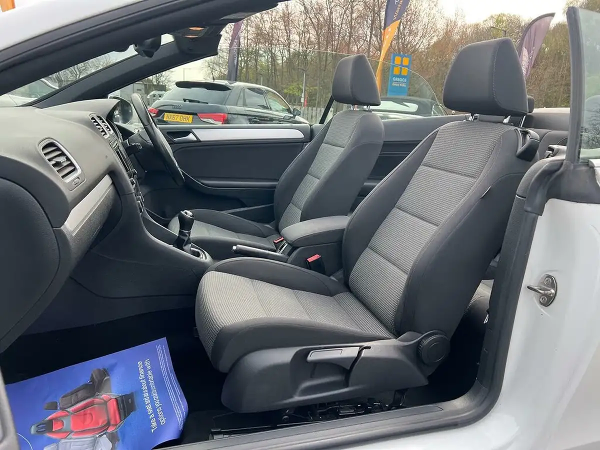 2015-volkswagen-golf-20td-se-big-12