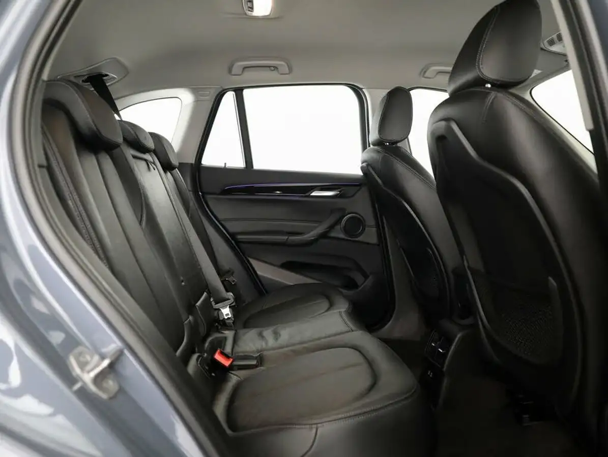 2022-bmw-x1-20-xdrive20i-xline-big-29