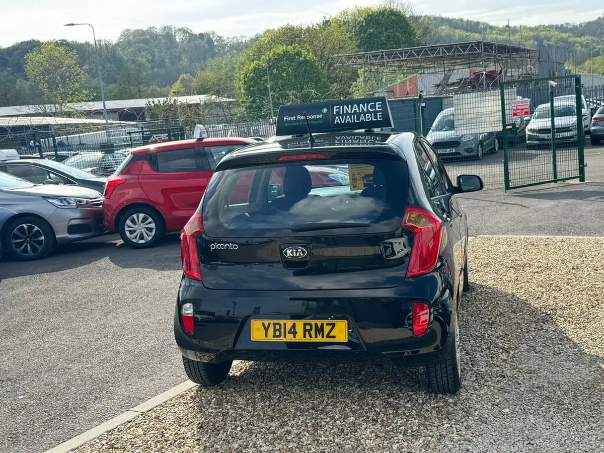 2014-kia-picanto-10-picanto-1-5d-big-40