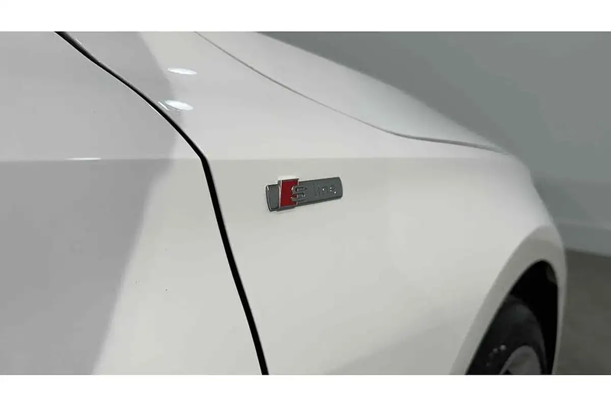 2021-audi-a3-14-40-tfsi-e-s-line-big-14