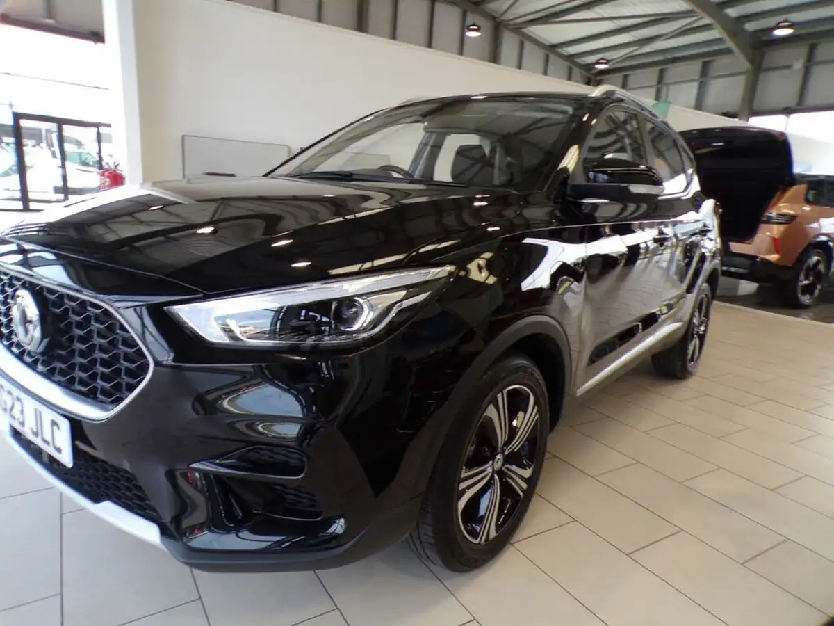 2023-mg-zs-suv-15-vti-tech-excite-big-1